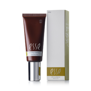 Засіб для глибокого очищення всіх типів шкіри Esse Core Refining Cleanser C6